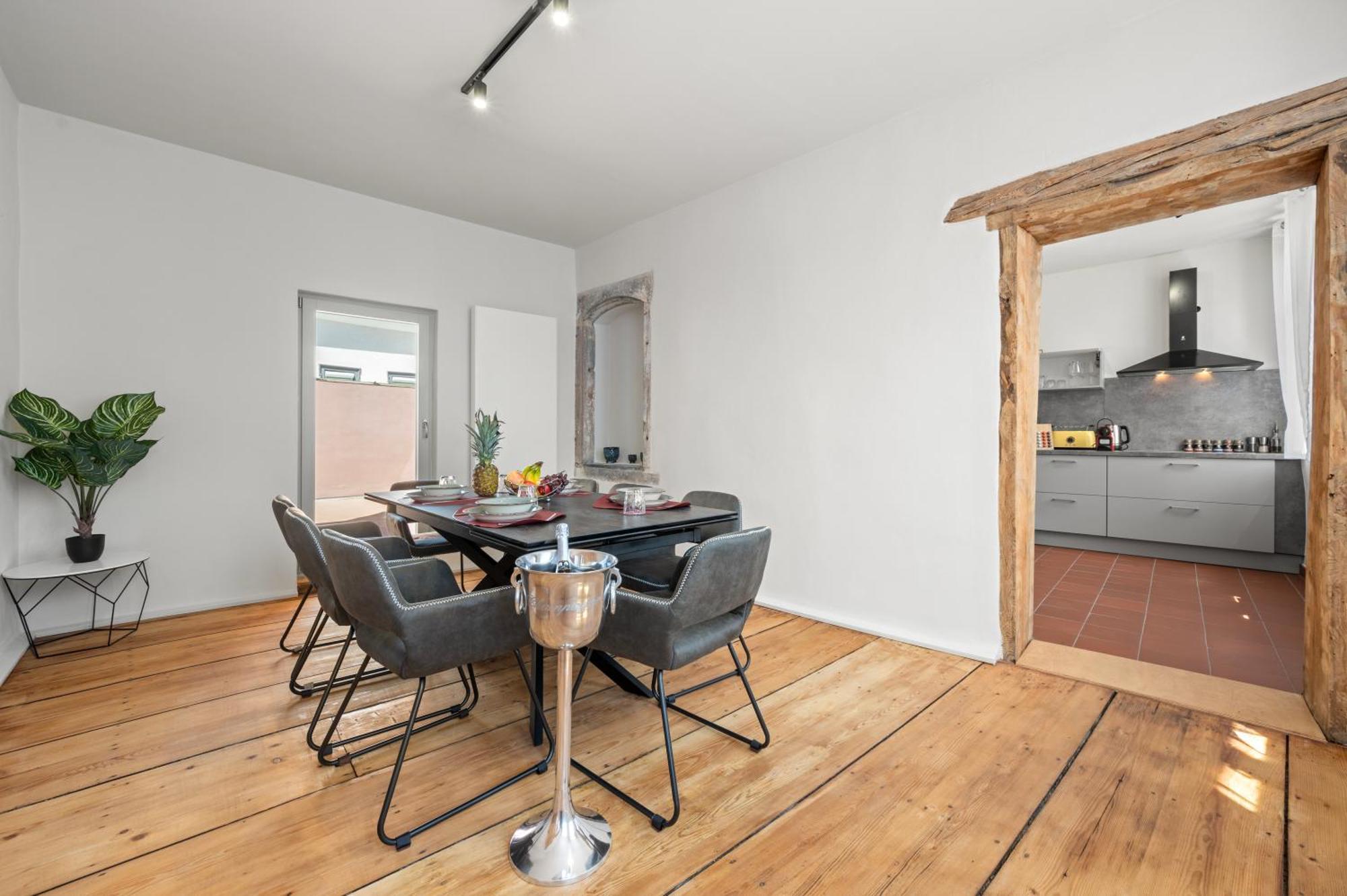 Lit Living Gruenstadt - Luxury- Style Boutique Apartments Buitenkant foto