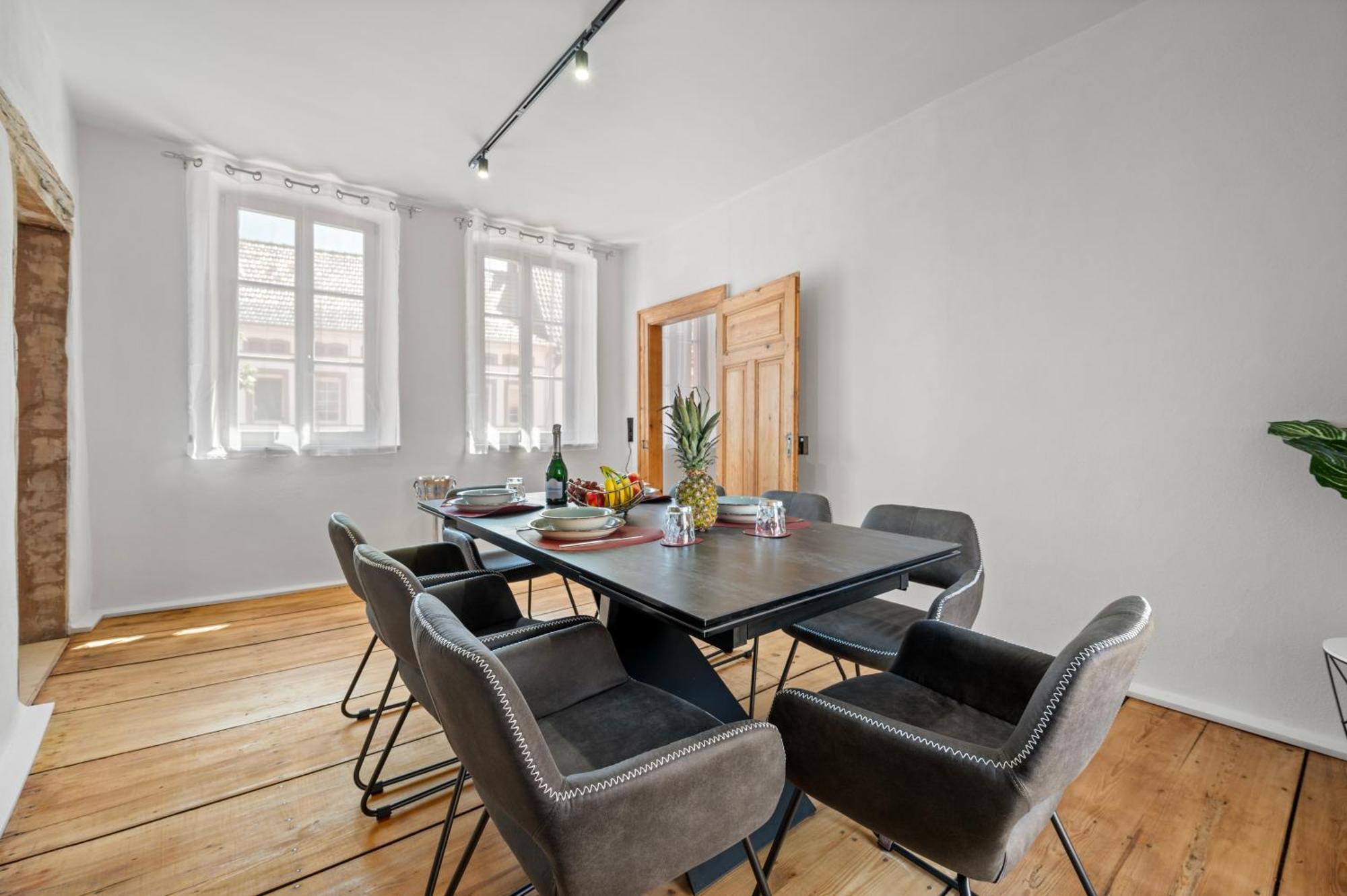 Lit Living Gruenstadt - Luxury- Style Boutique Apartments Buitenkant foto